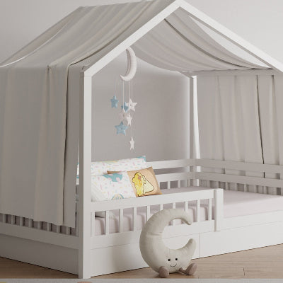 ciel de lit auvent blanc avec mobile et coussin
