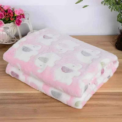 couverture en polaire bebe éléphant rose