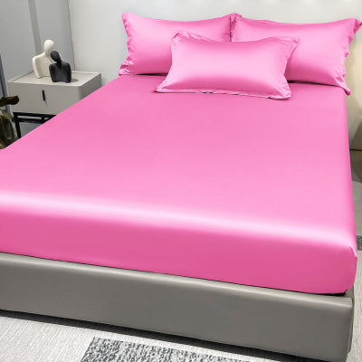 lit avec draps housse satin rose