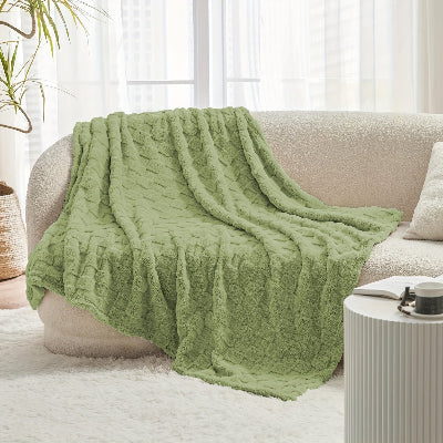 plaid canapé placer comme jeté sur divan