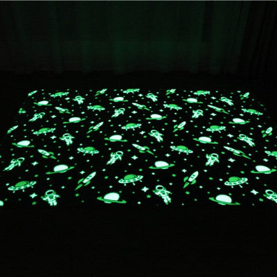 vue motifs scintillants tapis chambre enfant astronaute