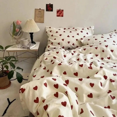 vue sur lit avec ensemble housse de couette fille