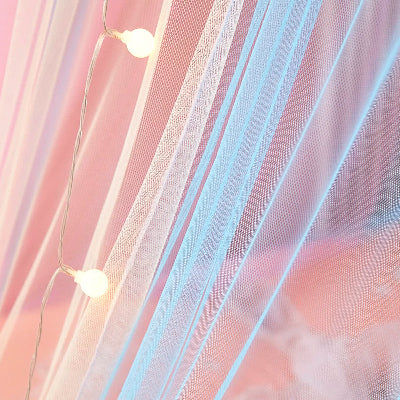 zoom tissu ciel de lit enfant